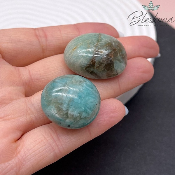 Амазонит галтовка 24-30 мм