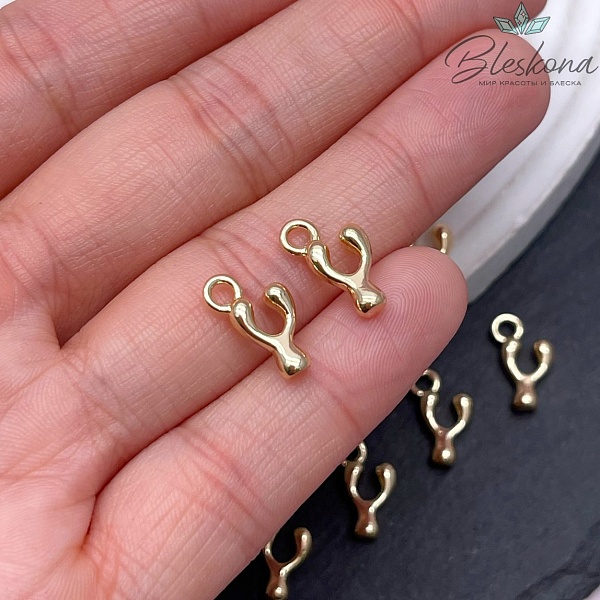 13 мм Цвет золото, Буква гладкая Y 