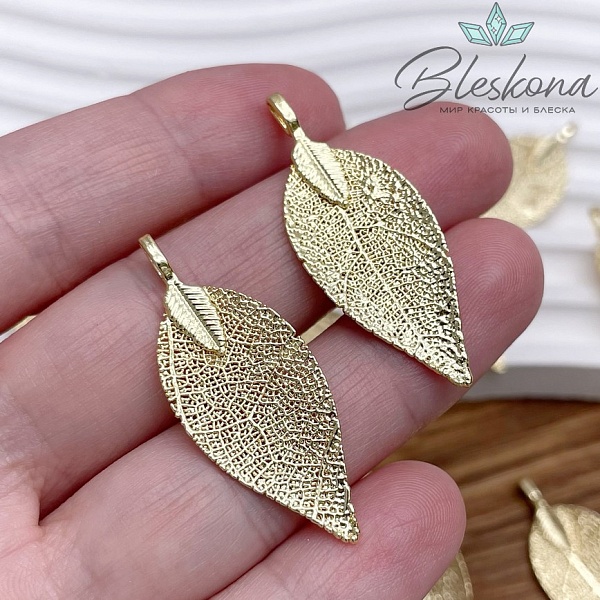 15*38 мм, Подвеска скелетированная, форма Лист, Цвет золото