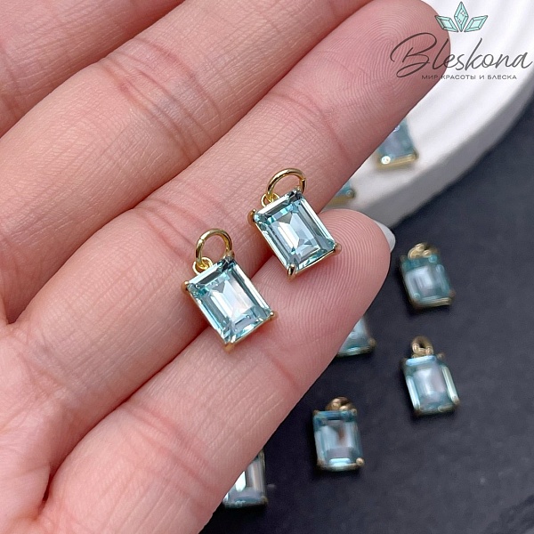 8*5 мм, Цвет золото, Подвеска прямоугольник голубой циркон
