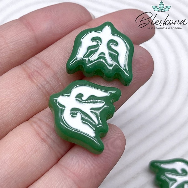 20*19 мм Бусина Ласточка зеленая