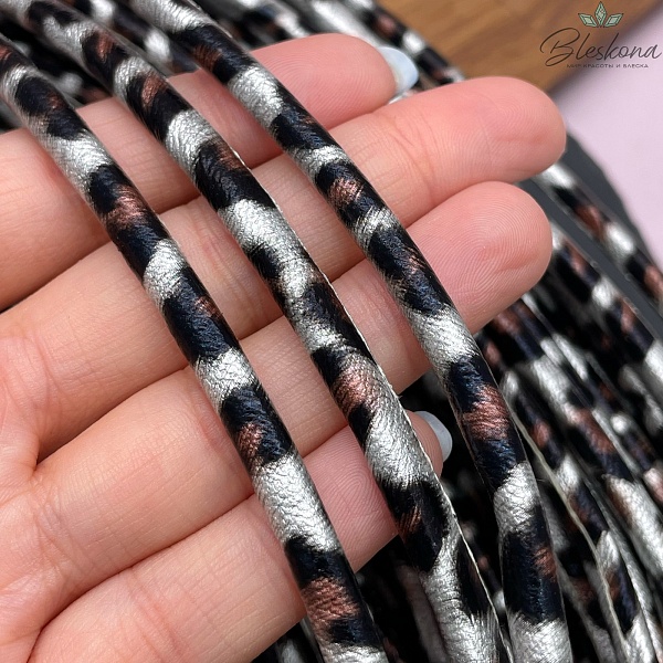 Шнур из экокожи леопардовый принт серый 6 мм