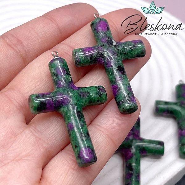 Подвеска крест Цоизит, цвет серебро 40*28 мм