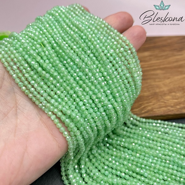 Циркон Glow светло-зеленый огранка 3 мм (кубический цирконий, фианит) 