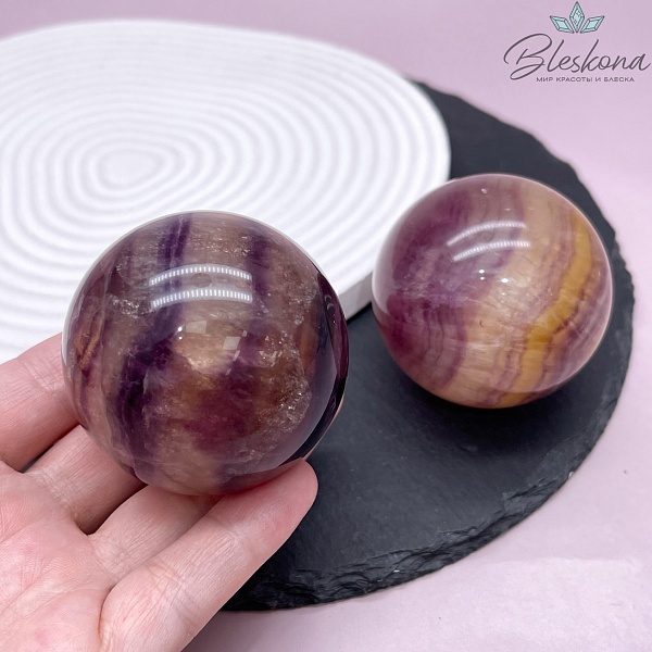 Флюорит шар 50-52 мм