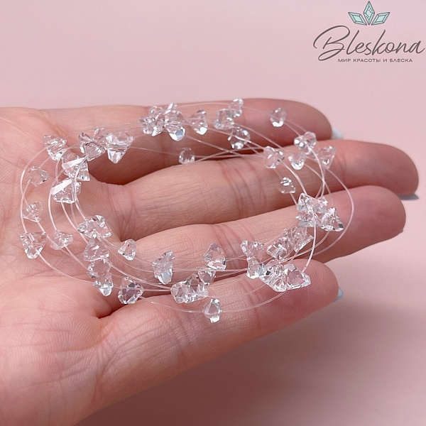 Основа для колье 1 м на леске с чешским стеклом треугольной формы