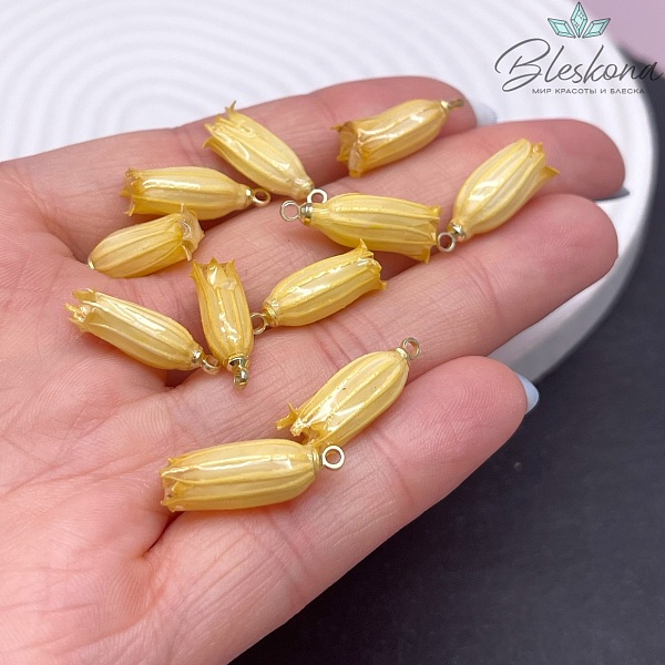 22-27 мм Подвеска Бутончик в эпоксидной смоле желтый