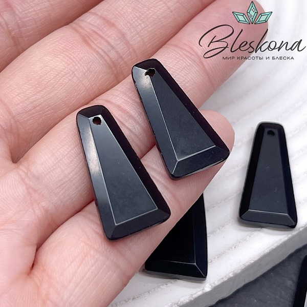 25*13 мм Подвеска трапеция Черный Агат огранка