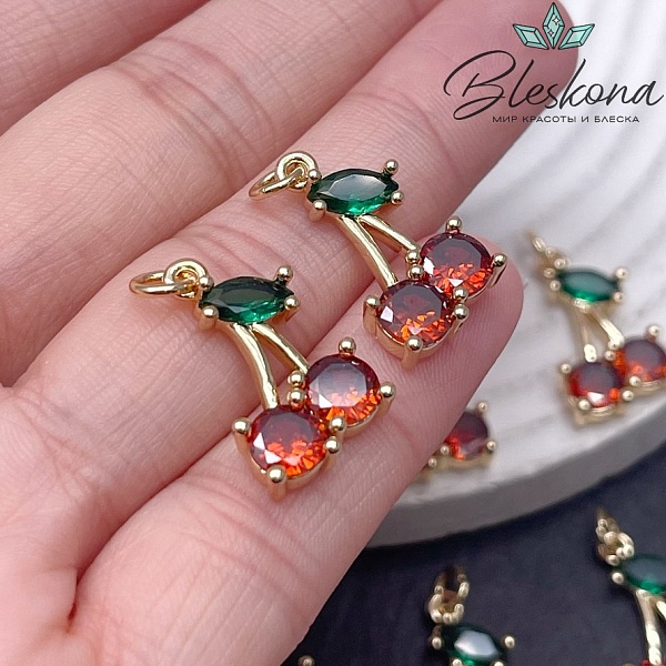 20,5*12,3 мм Цвет золото, Подвеска вишня цирконы